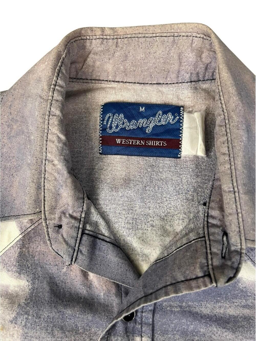 Vintage Wrangler Western Lightning Horse Pearl Snap Shirt Medium - Picture 4 of 9